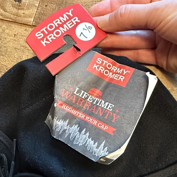 NWT Stormy Kromer Black Wool Cap - Picture 6 of 6